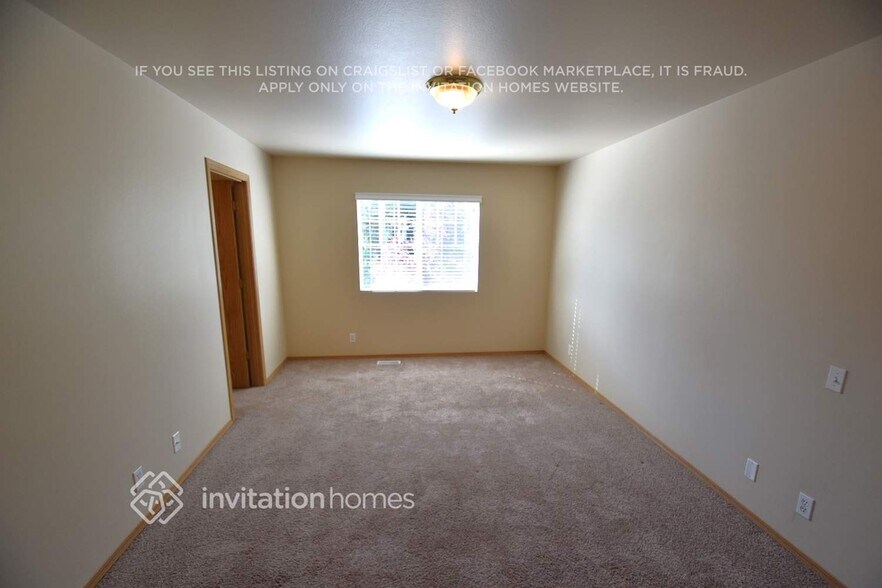 Building Photo - 126 Forest Ct