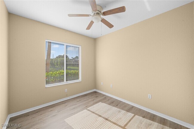 Building Photo - 6360 Aragon Way