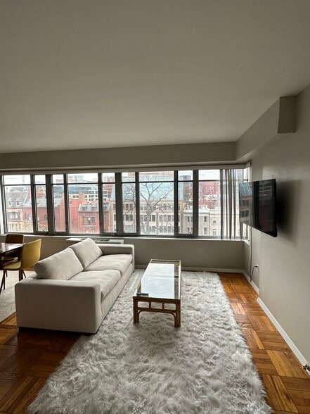 Building Photo - 1711 Massachusetts Ave NW