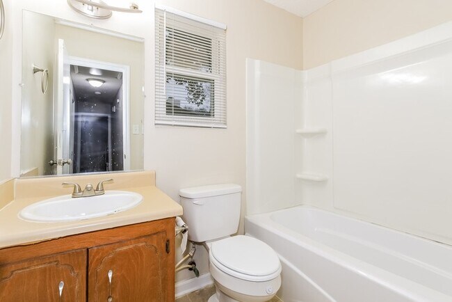 Building Photo - Comfortable 3-Bedroom Home in Augusta, GA