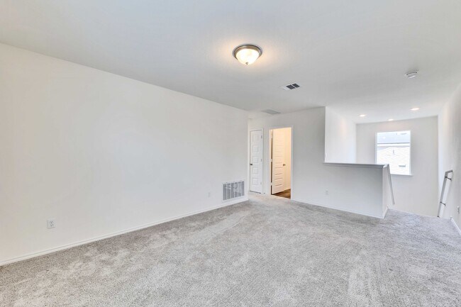 Building Photo - 308 Lemon Light Ln
