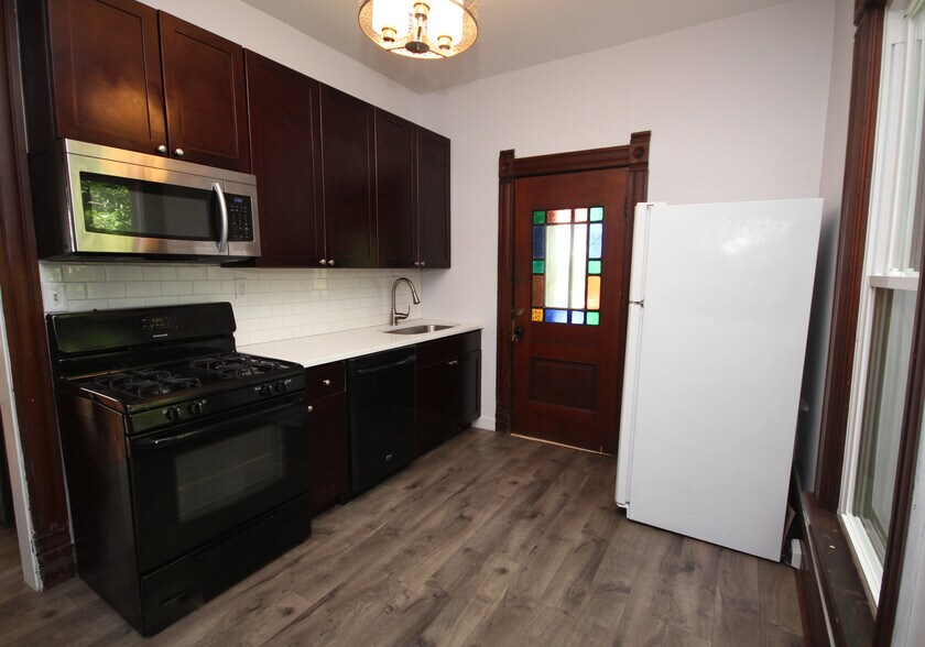Building Photo - 3064 N Speer Blvd
