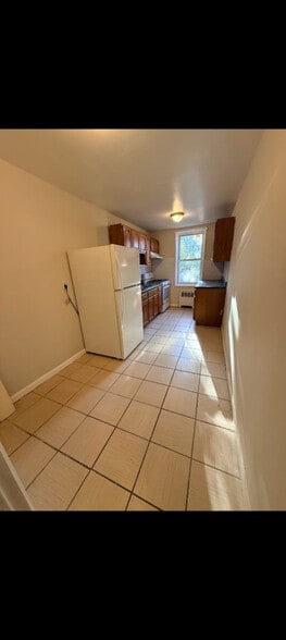 Building Photo - 103 Chancellor Ave