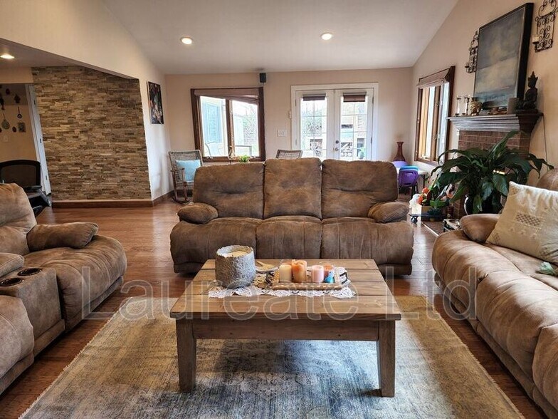 Building Photo - 1959 S Kearney Way