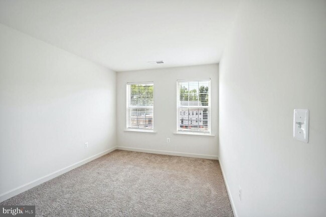 Building Photo - 315 Buckeye Cir