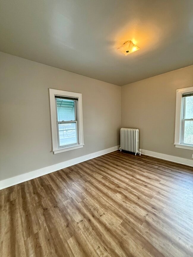 Building Photo - 943 W Galena Blvd