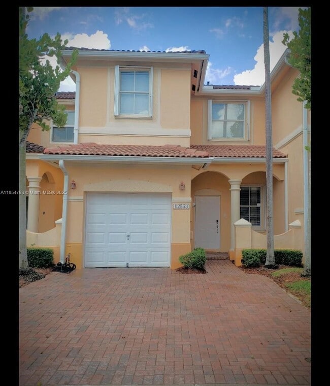 Primary Photo - 12553 SW 121st Way