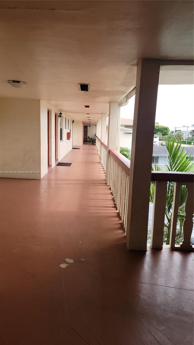 Building Photo - 4731 NW 10th Ct