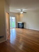 Building Photo - 54738 Monarch Dr