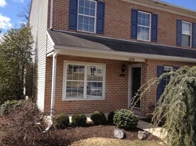 Building Photo - 1134 Pin Oak Dr