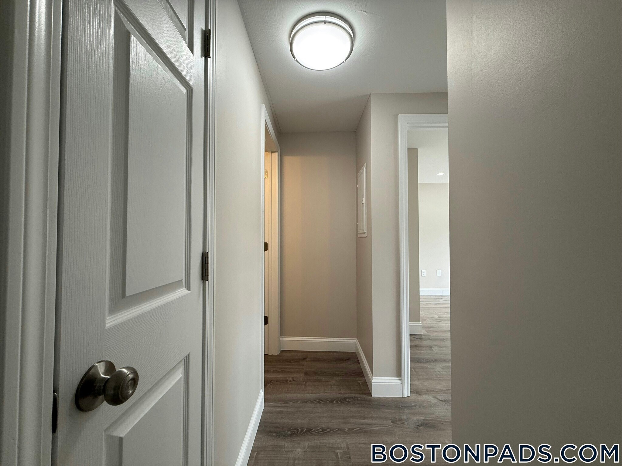 Building Photo - 21 Kenmar Dr