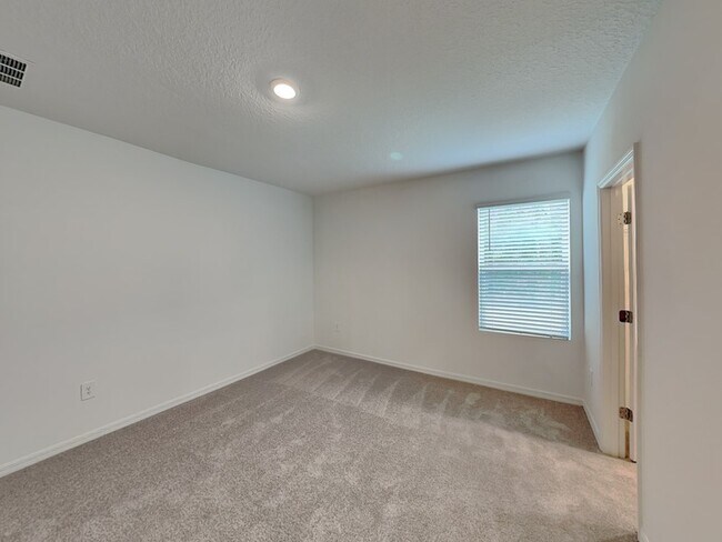 Building Photo - 4760 Yellow Elder Wy