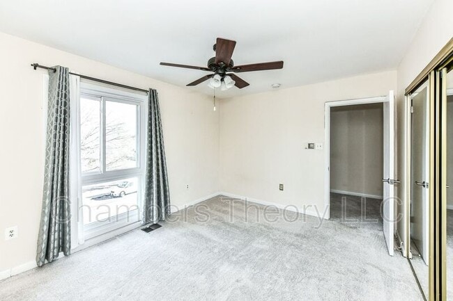 Building Photo - 8088 Edinburgh Dr