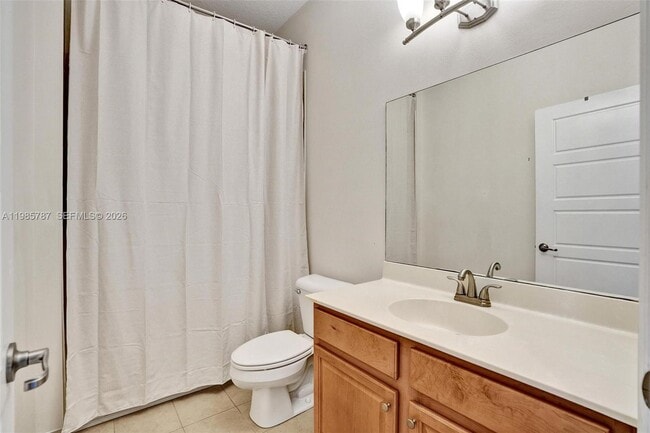 Building Photo - 760 NE 193rd Terrace