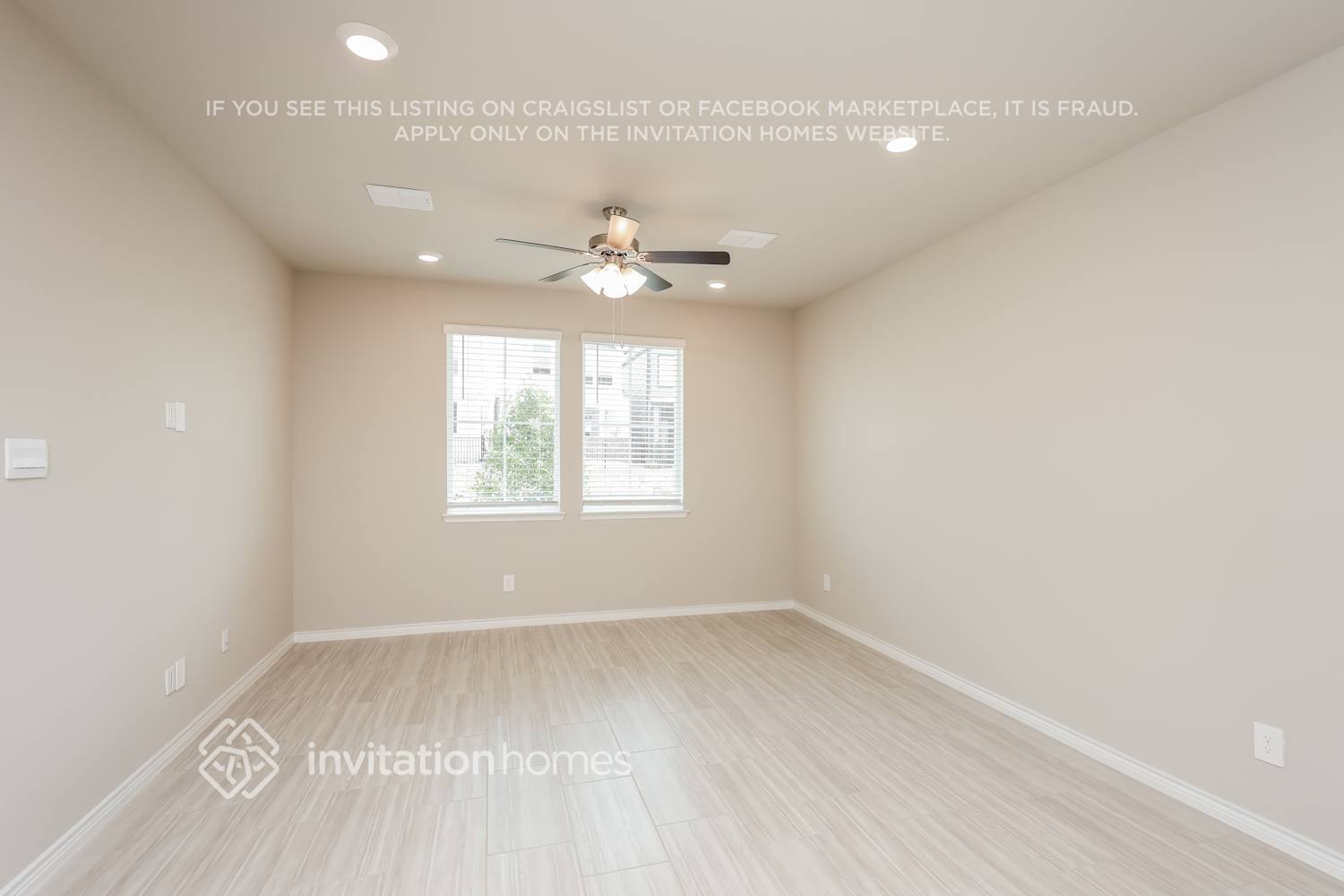Building Photo - 3305 Blue Jay Way