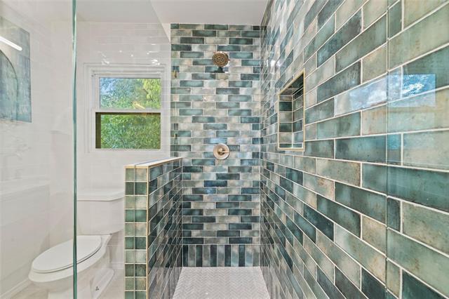 Building Photo - 7323 Daingerfield Dr