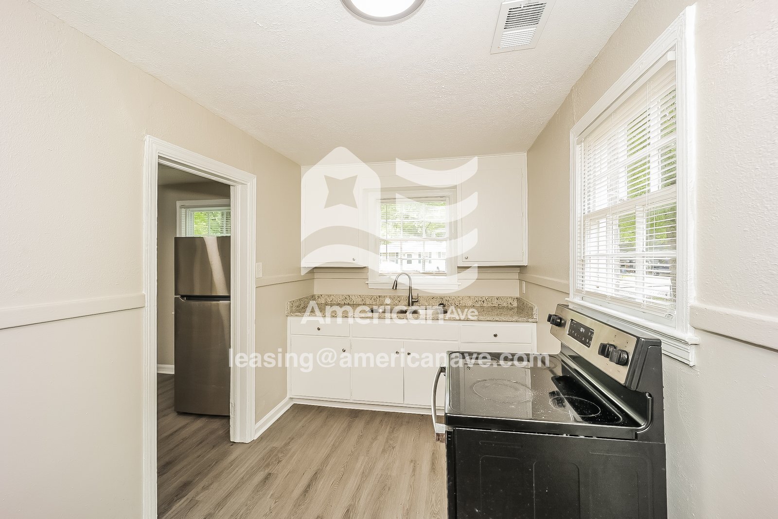 Building Photo - 2438 Pye Ave