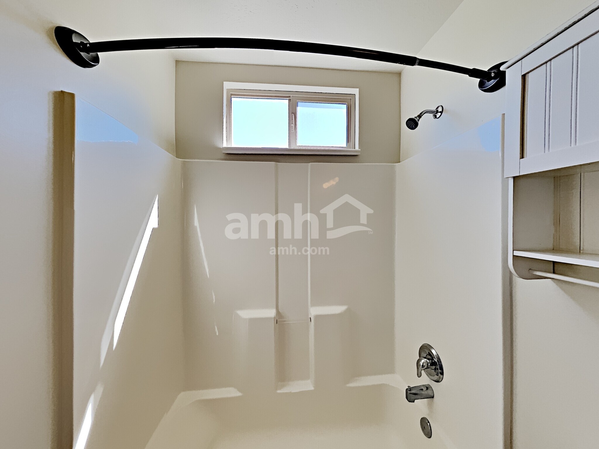 Building Photo - 2216 S 2685 W