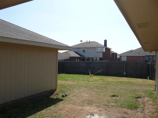 Building Photo - 5601 Tulip Dr