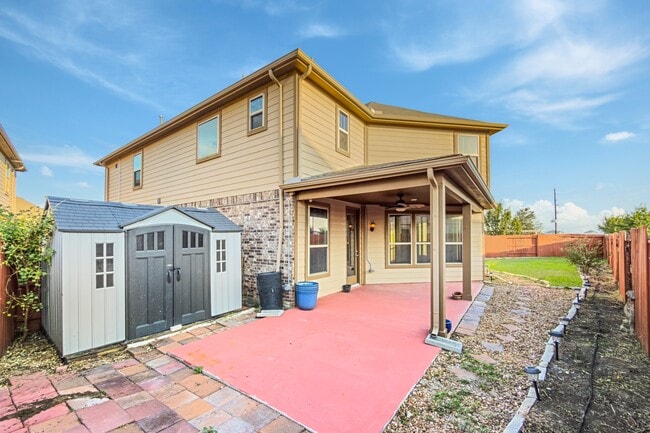 Building Photo - 5007 Pine Ridge Knoll Ct