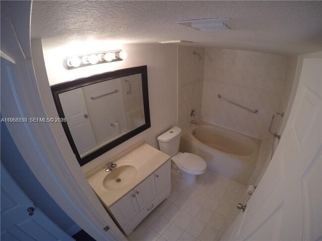 Building Photo - 21150 SW 87th Ave