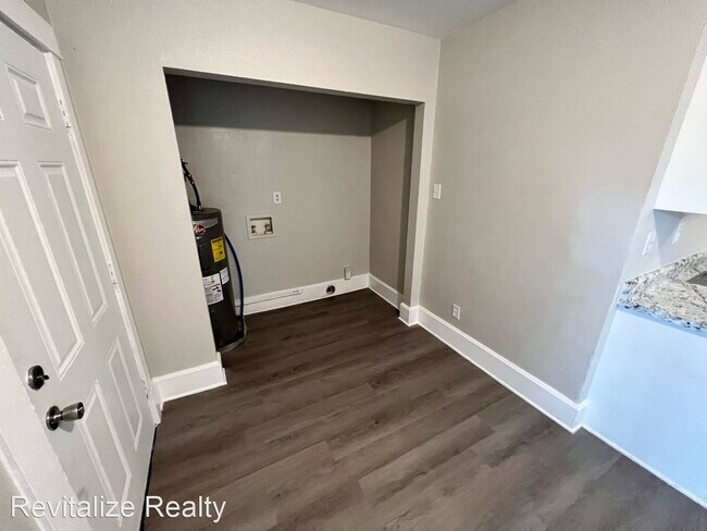 Building Photo - 3 br, 2 bath House - 1253 Cottrell Street