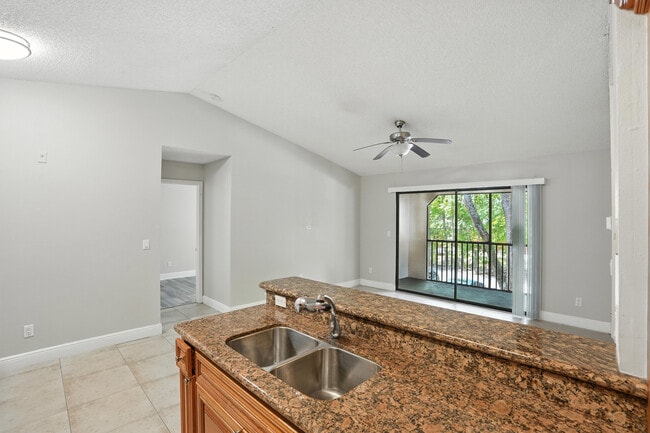 Building Photo - 2214 Arbour Walk Cir
