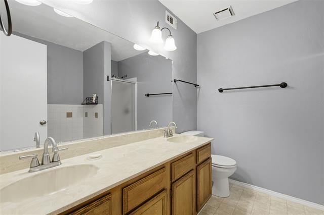 Building Photo - 5909 Lake Hubbard Pkwy