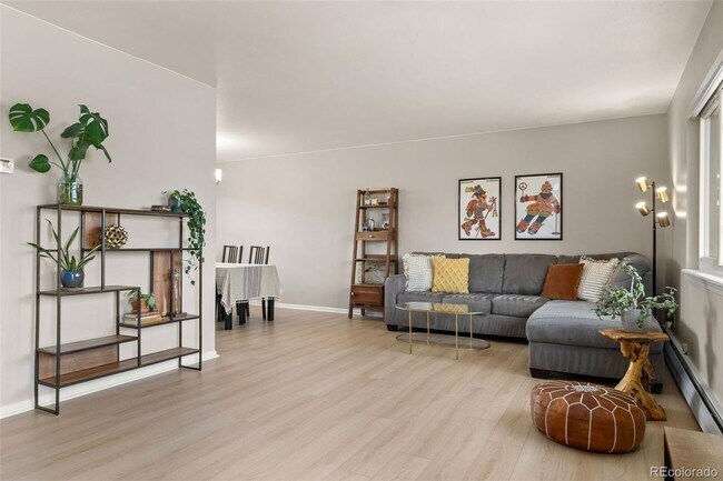 Building Photo - Incredible 4 bedroom home in Virginia Vale