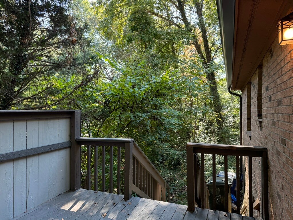 Building Photo - 2821 Seclusion Ct