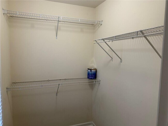 Building Photo - 3669 Chicago St NW