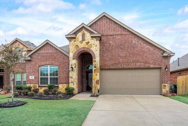 Building Photo - 932 Lake Cypress Ln