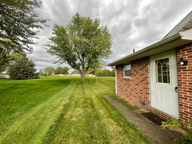 Building Photo - 20 Corriedale Rd