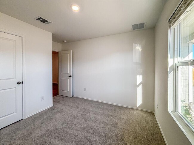 Building Photo - 429 Monsoon Dr