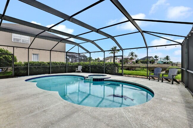 Building Photo - Welcome to your Florida lifestyle! 5 bedro...