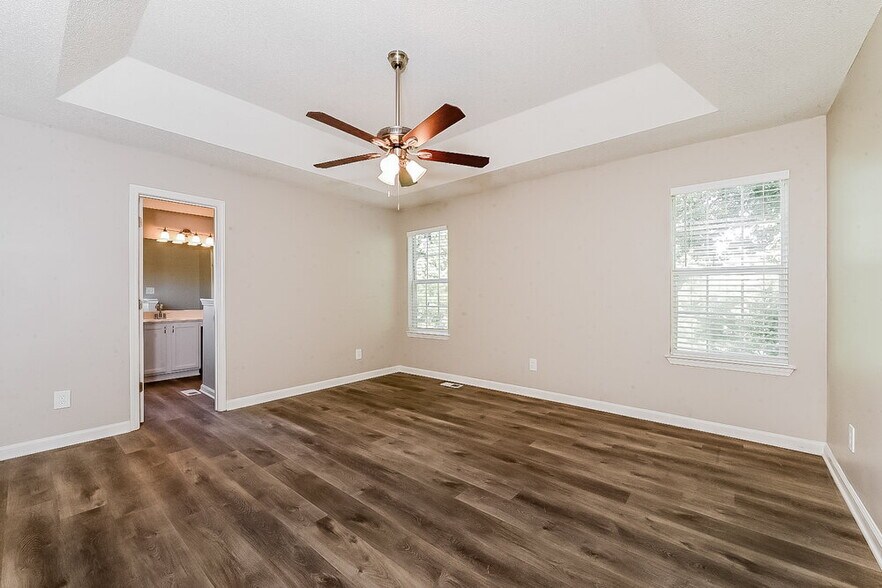 Building Photo - 2381 Charleston Terrace