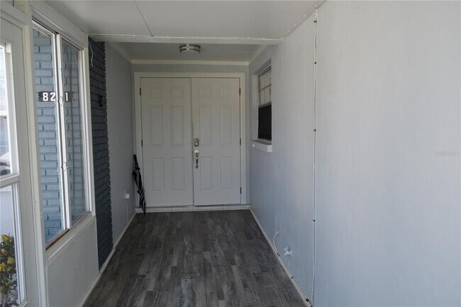 Building Photo - 8201 Donaldson Dr