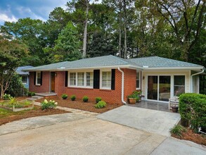 Building Photo - 1125 Willivee Dr