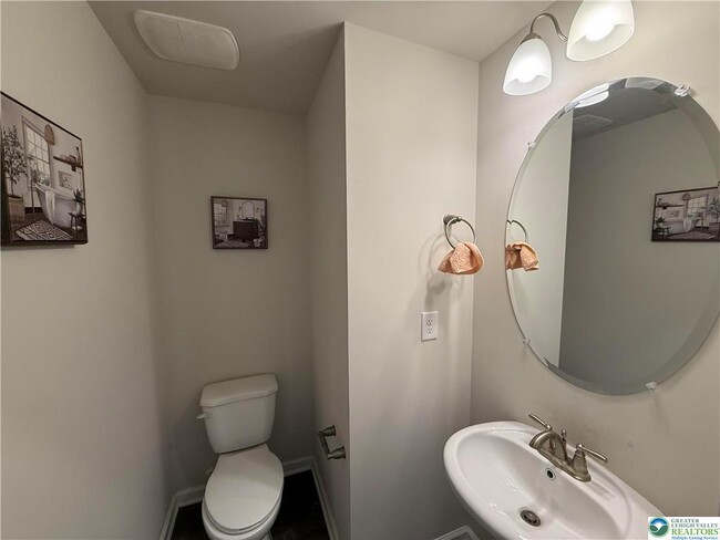 Building Photo - 1047 Turnstone Dr