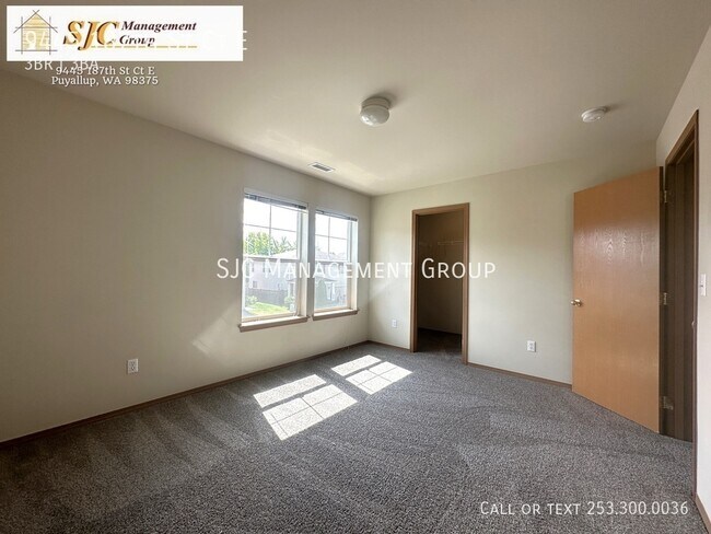 Building Photo - 9445 187th St Ct E