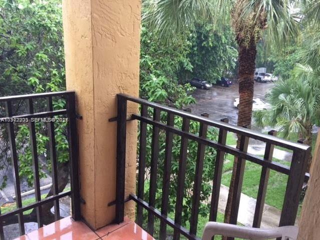 Building Photo - 3561 SW 117th Ave