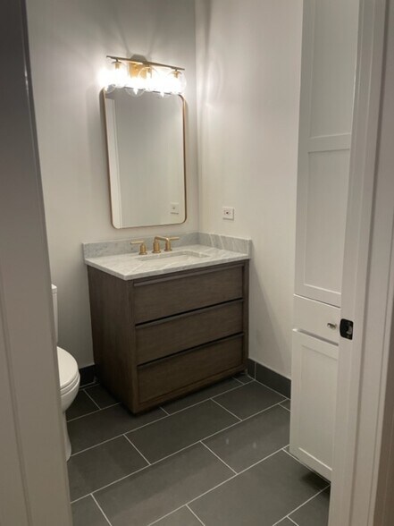 Guest Bathroom - 1000 W Adams St