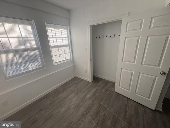 Building Photo - 5965 Springfield Ave