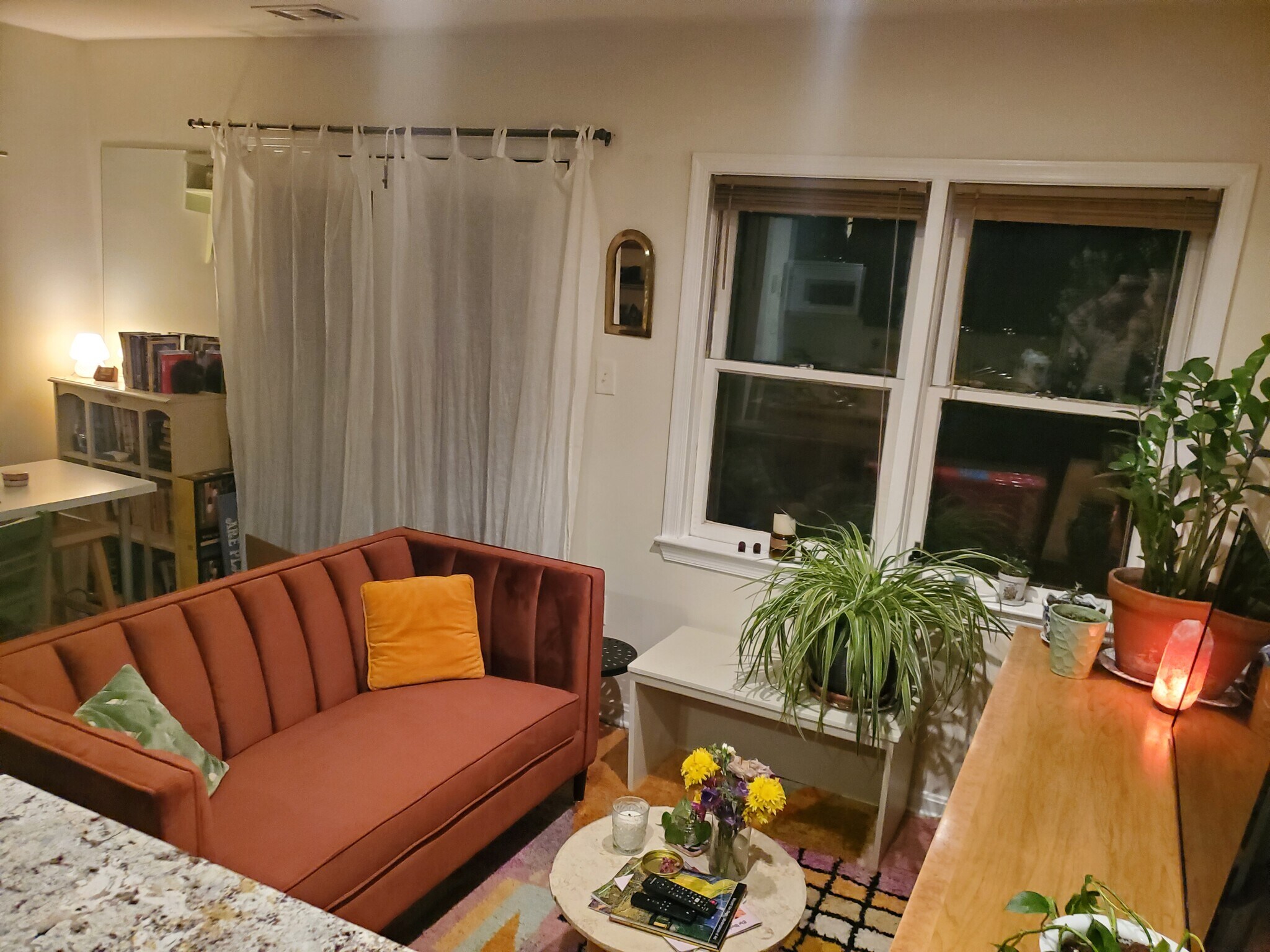 Building Photo - 1653 Park Rd NW