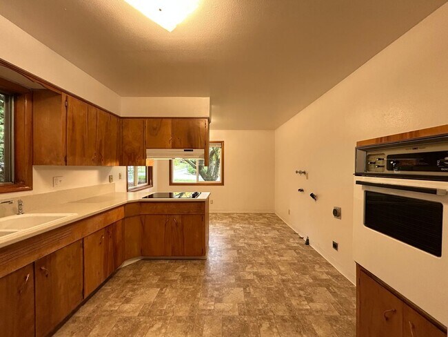 Building Photo - sw114th