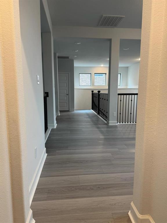 Building Photo - 28926 Creekside Bend Dr