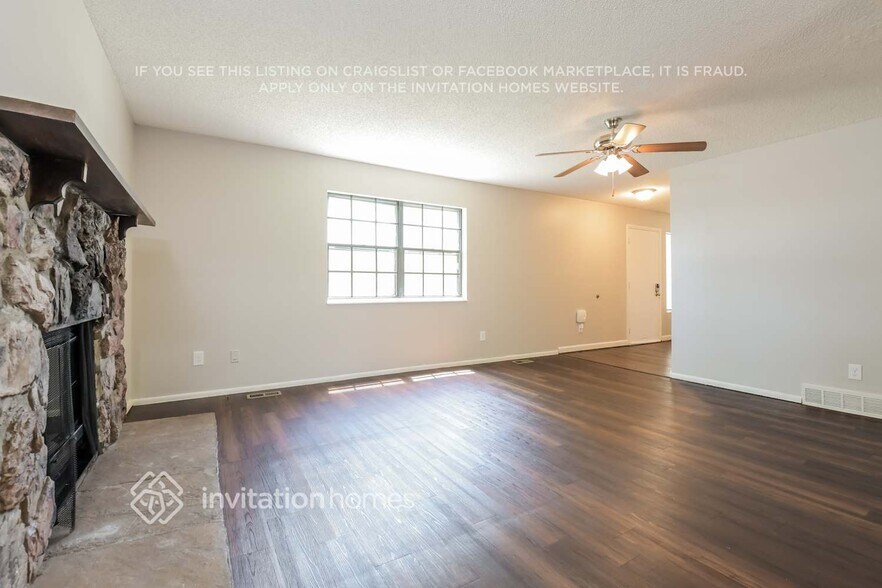 Building Photo - 3233 W 133rd Ave