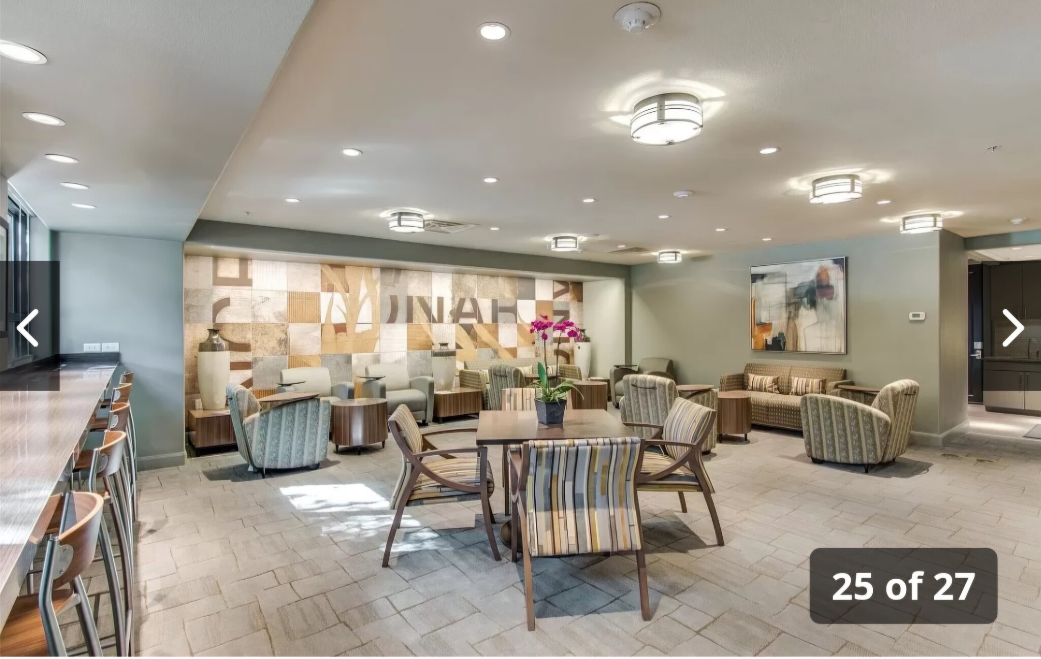 Salon - 339 Las Colinas Blvd E
