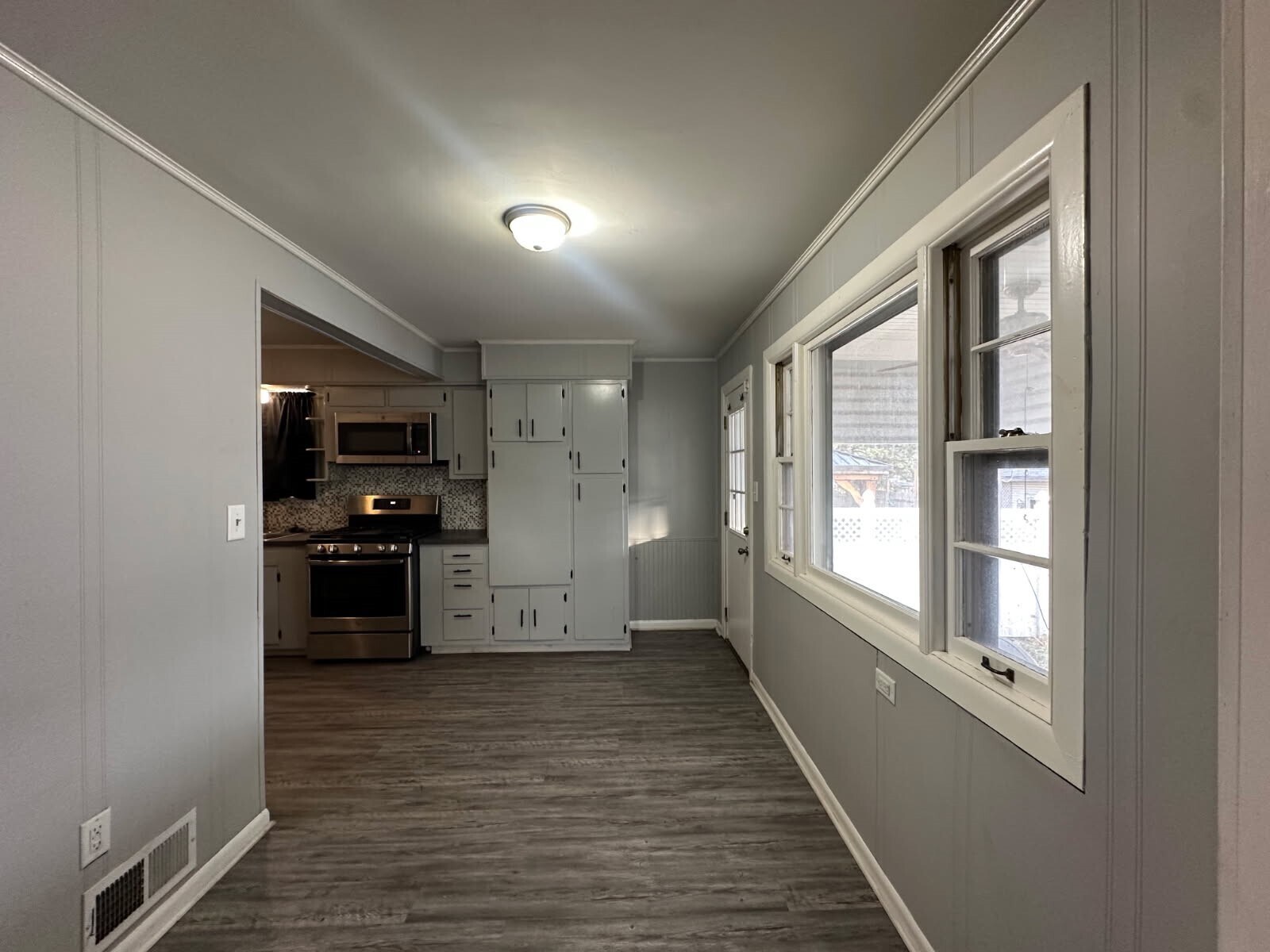 Building Photo - 610 Salisbury Rd