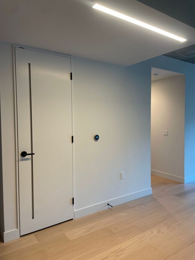 Building Photo - 960 Market St